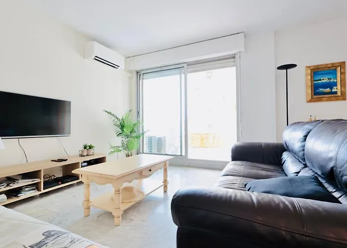 Le Poincare - 4 Prs - Clim - 300 M * 昂蒂布